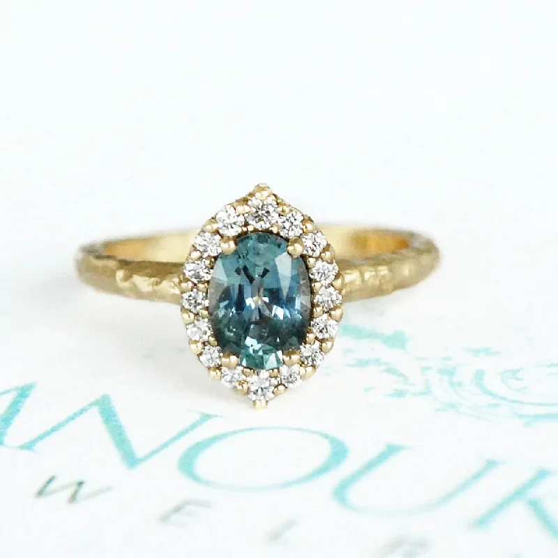 Cleo Sapphire Halo Ring