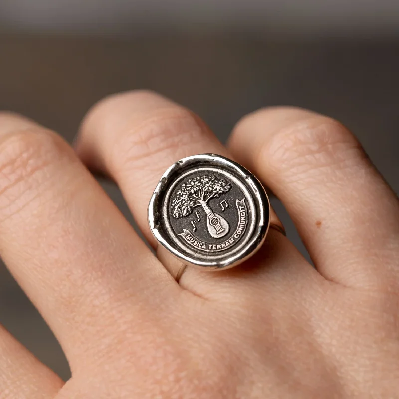 Music Unites Us Talisman Ring